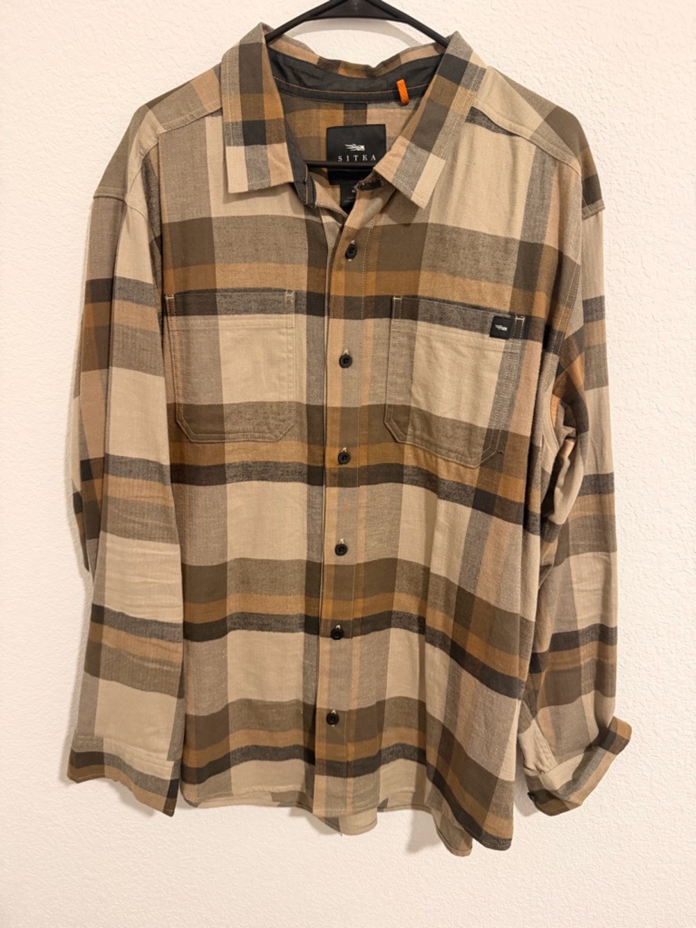 Sitka Men's Lightweight Tan Plaid Shirt Jacket